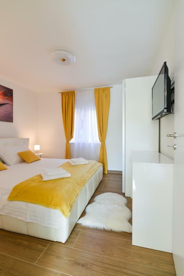Sunset Gold Apartman Zára Kültér fotó